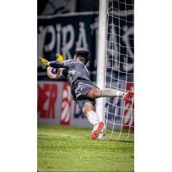 Gabriel Bubniak bem perto do Título Paraense de 2021 com a Tuna Luso